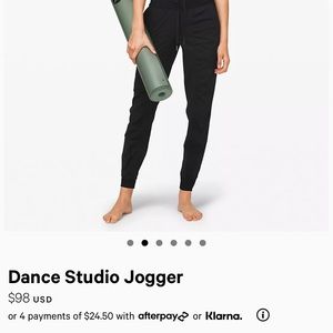 Lululemon dance studio jogger size 4